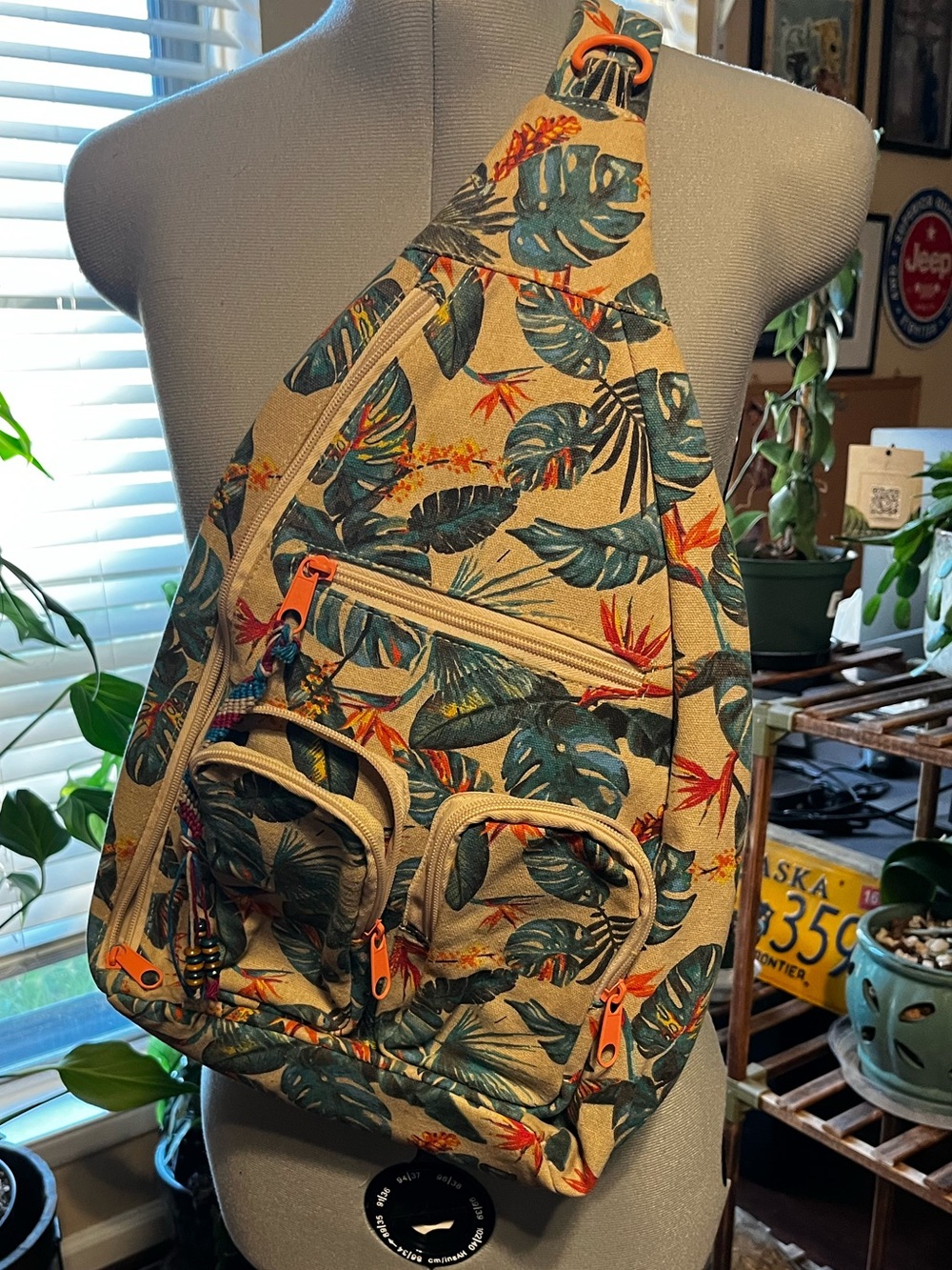 Tropical Leaf Print Sling Backpack — Beige & Green